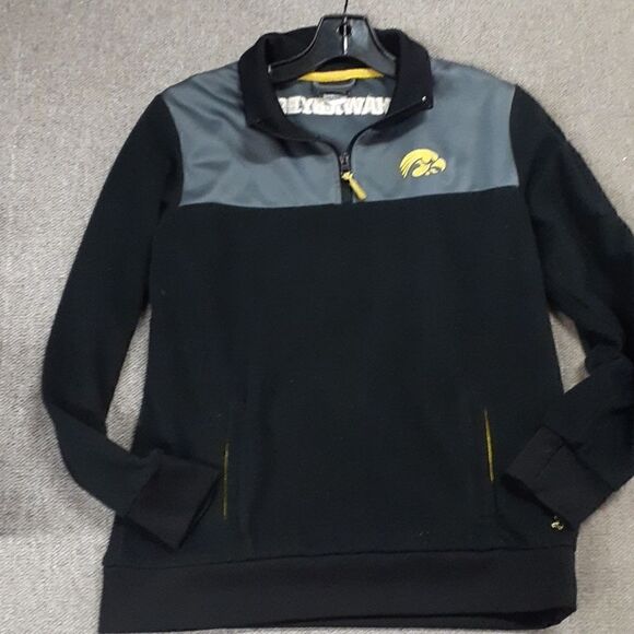 Hawkeyes YXL long sleeve zip neck fleece shirt - Picture 1 of 6